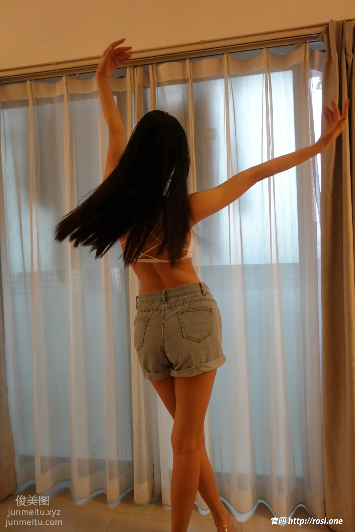 [ROSI写真]2022.08.04 NO.3895 page 7