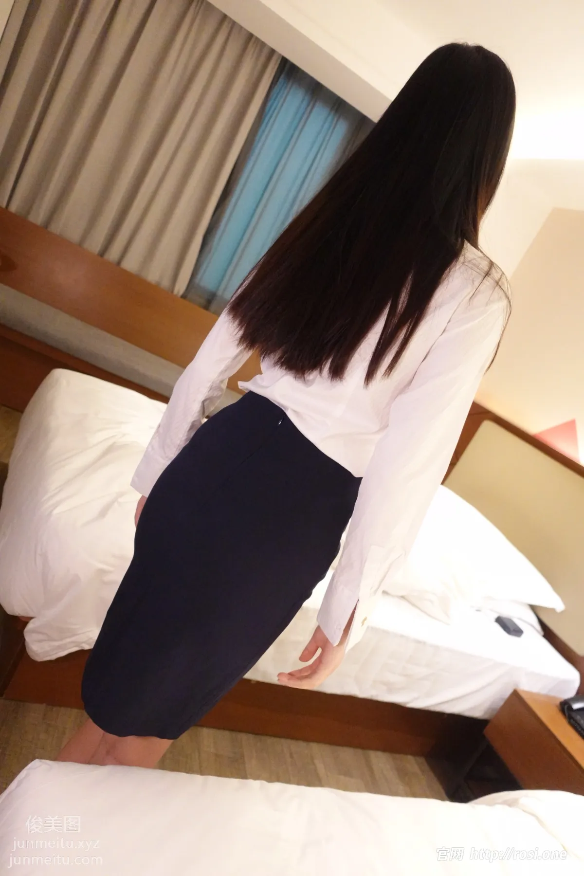 [ROSI写真]2022.08.20 NO.3911 page 6