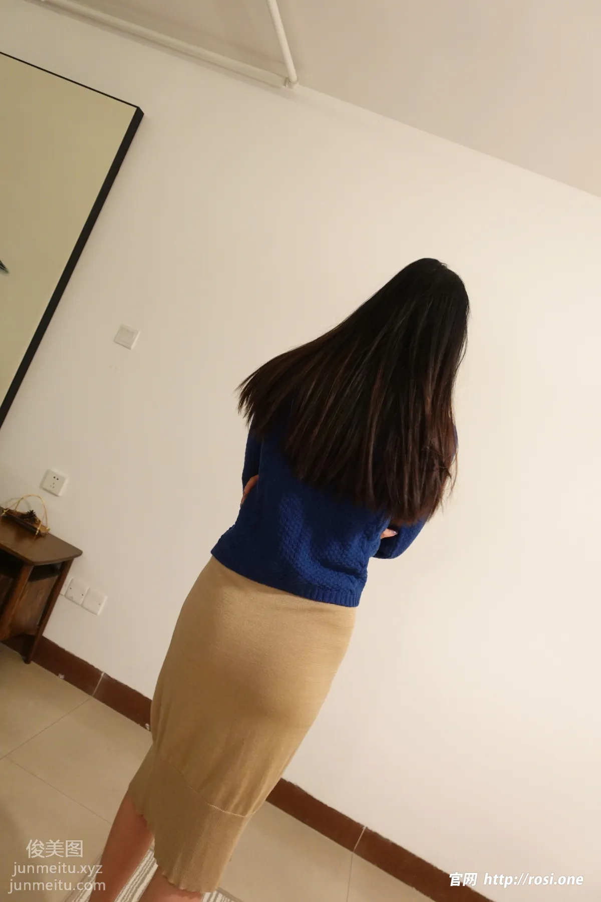 [ROSI写真]2022.09.07 NO.3929 page 4