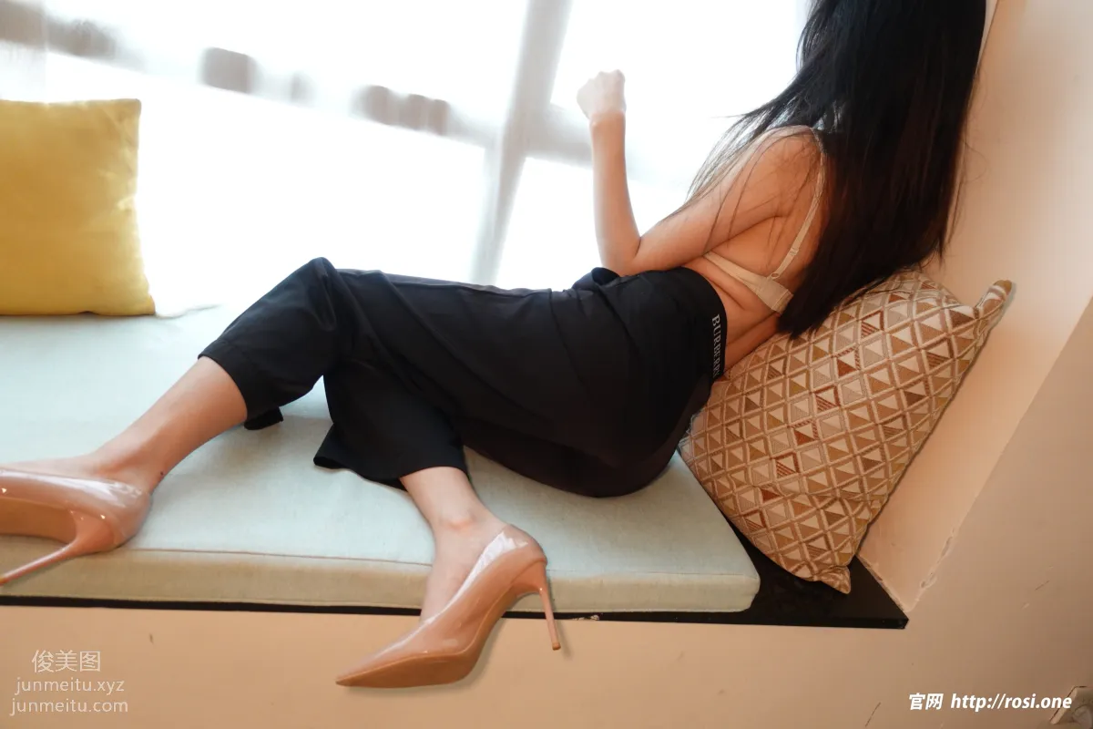 [ROSI写真]2022.11.04 NO.3987 page 6