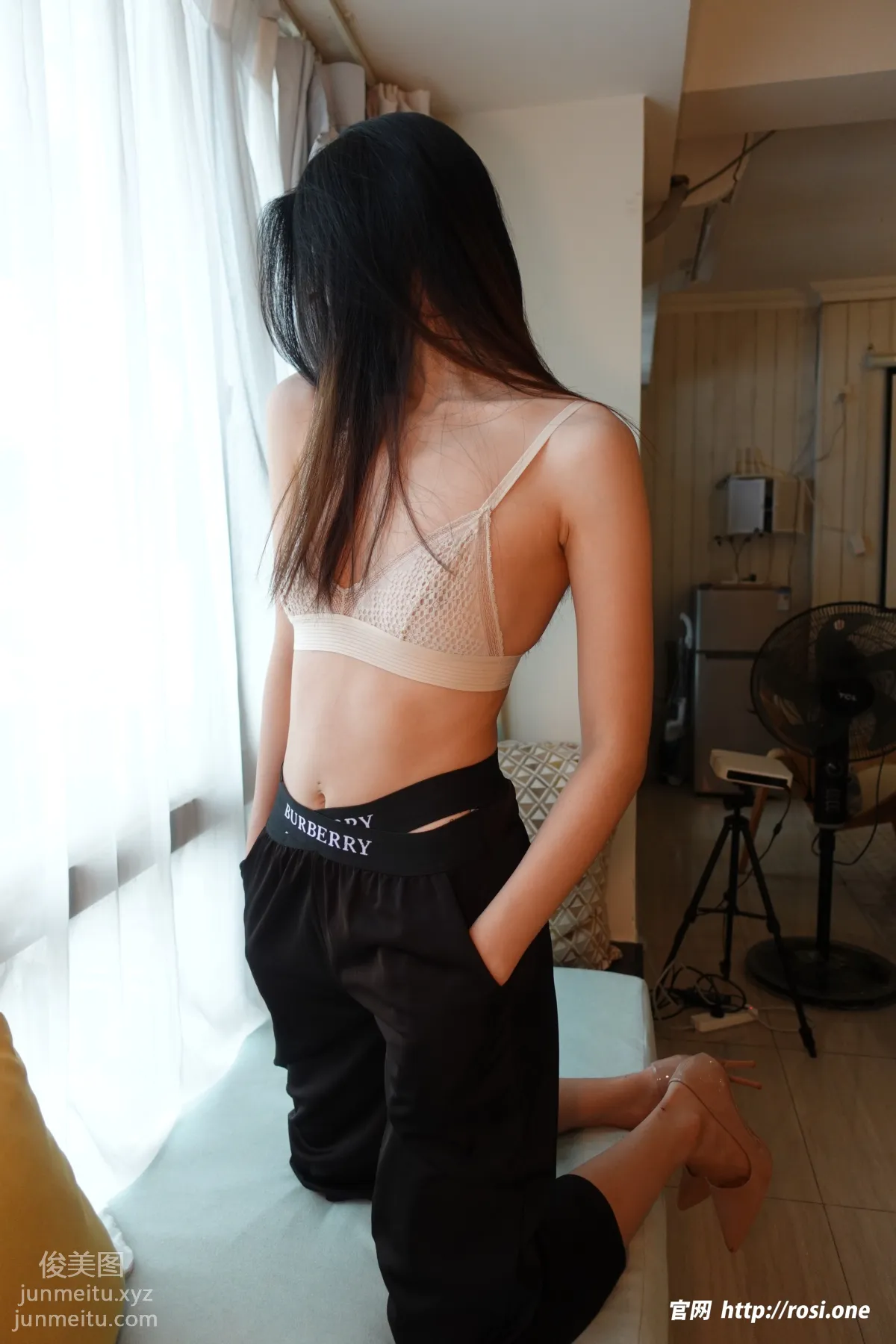 [ROSI写真]2022.11.04 NO.3987 page 161