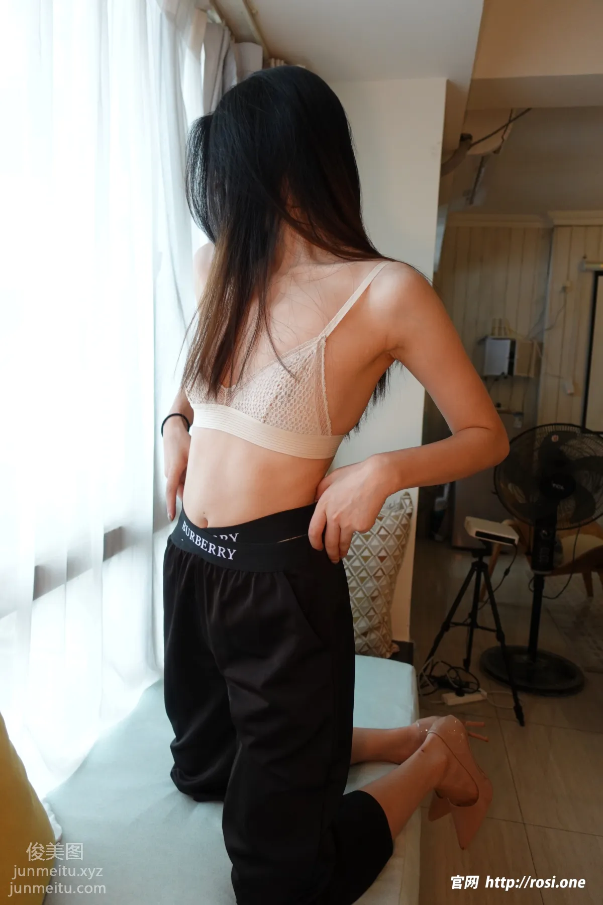 [ROSI写真]2022.11.04 NO.3987 page 164