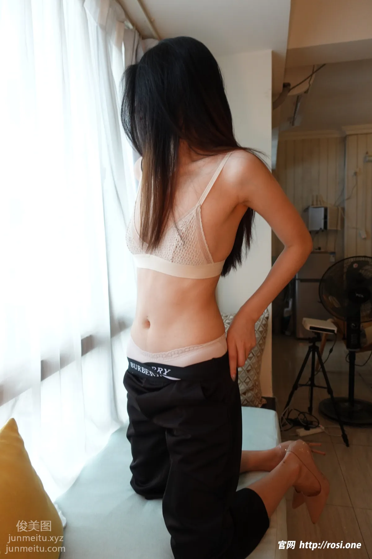 [ROSI写真]2022.11.04 NO.3987 page 172