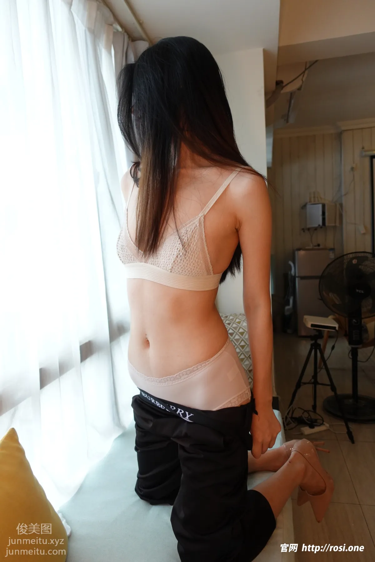 [ROSI写真]2022.11.04 NO.3987 page 174