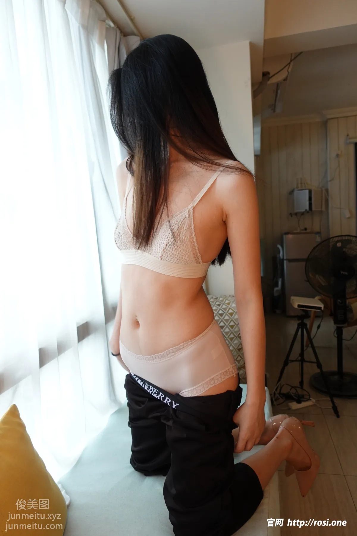 [ROSI写真]2022.11.04 NO.3987 page 179