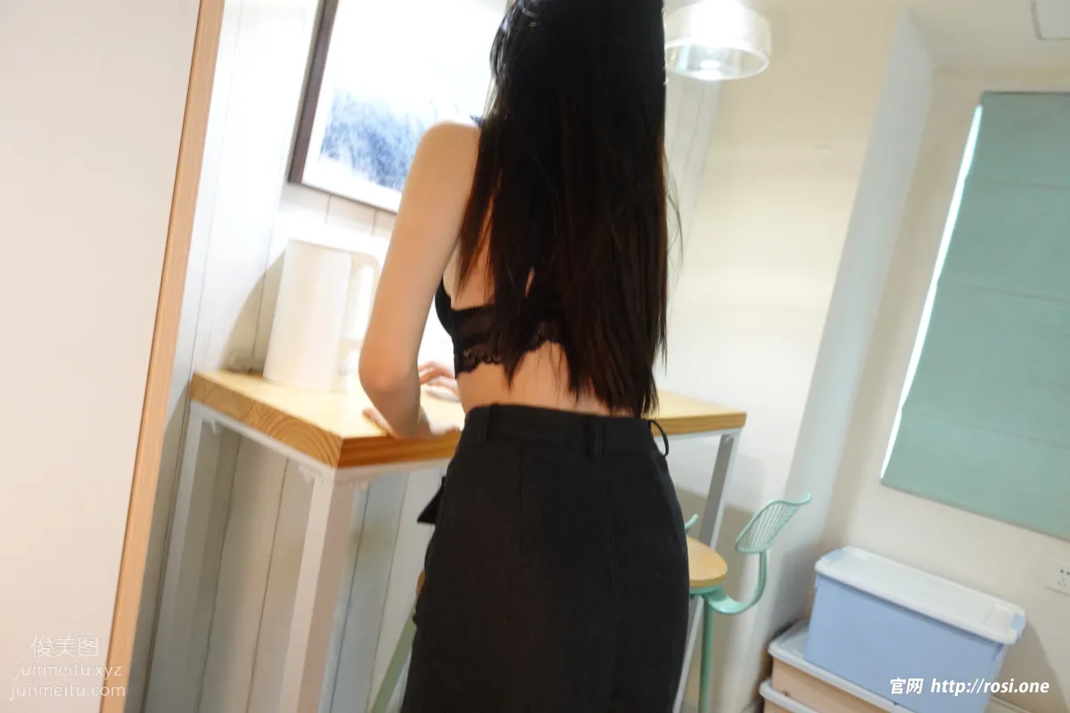[ROSI写真]2022.11.07 NO.3990 page 77