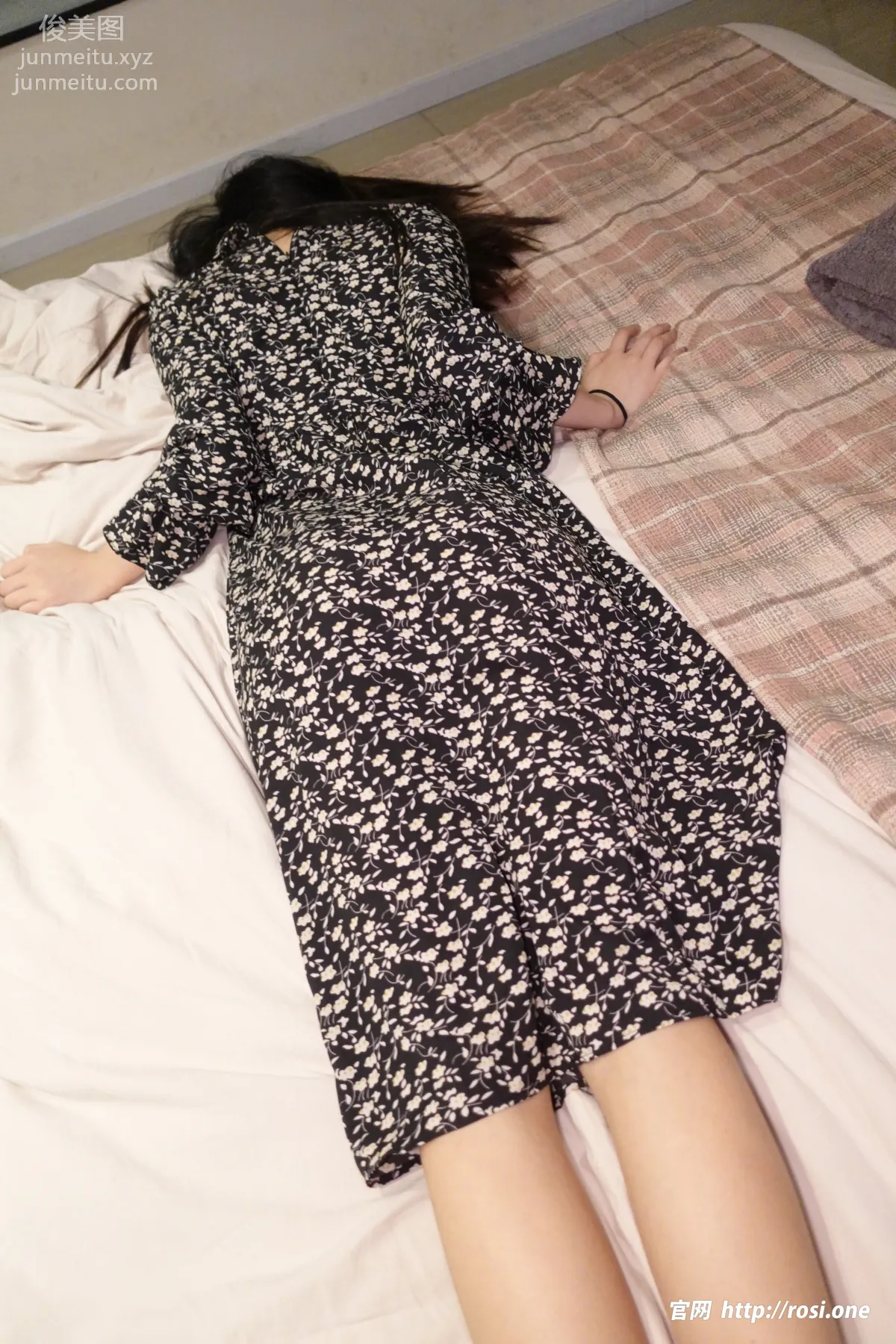 [ROSI写真]2022.11.23 NO.4006 page 127