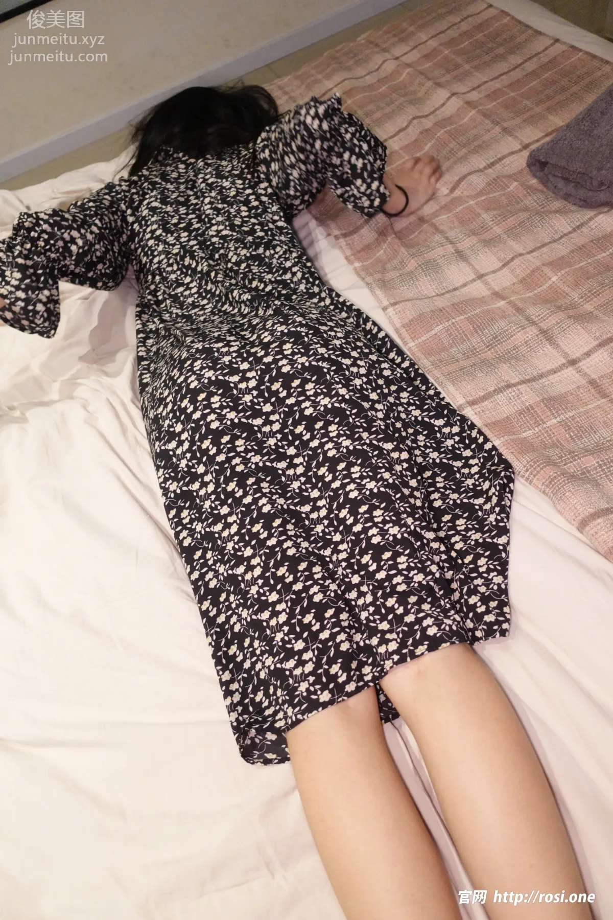 [ROSI写真]2022.11.23 NO.4006 page 136