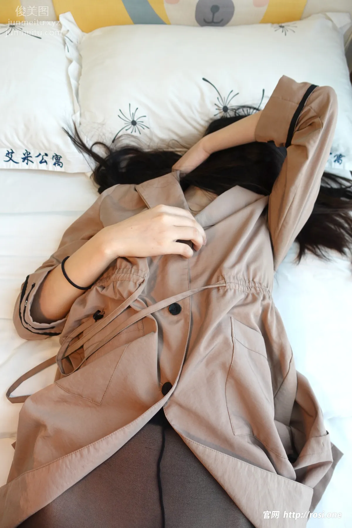 [ROSI写真]2022.11.25 NO.4008 page 50