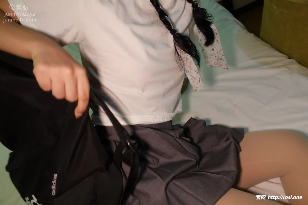 [ROSI写真]2022.11.29 NO.4012 page 38