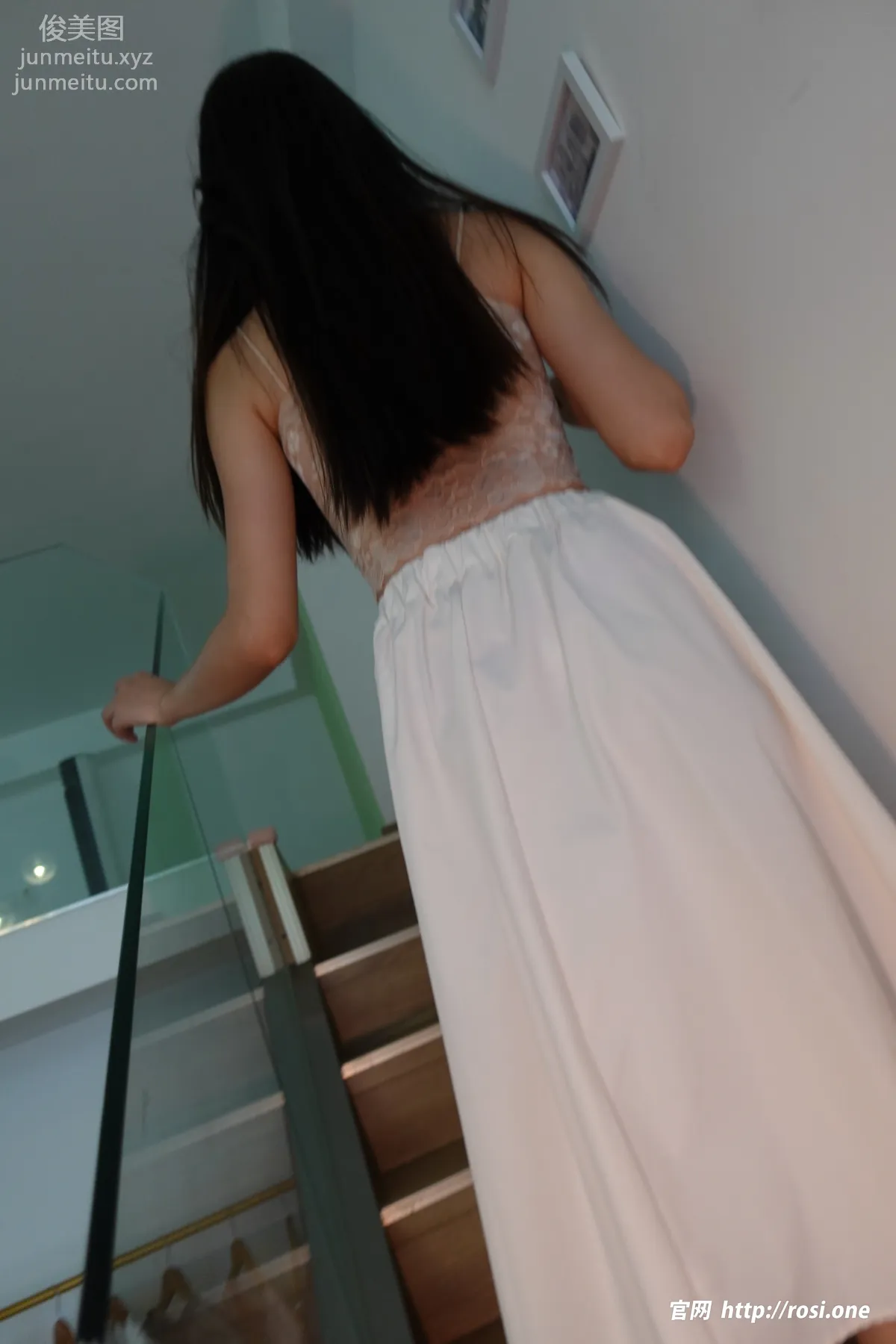 [ROSI写真]2022.12.12 NO.4025 page 3