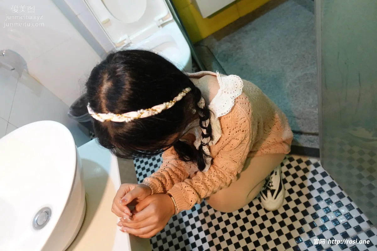 [ROSI写真]2022.12.15 NO.4028 page 102