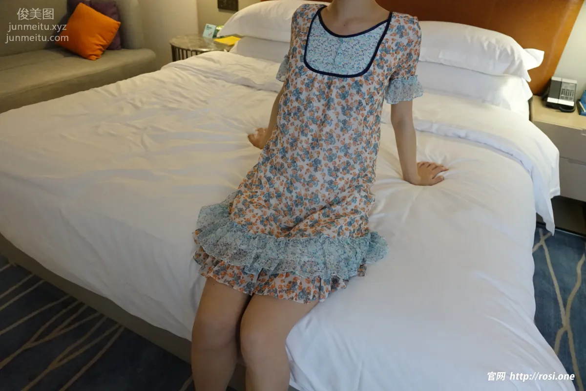 [ROSI写真]2023.01.24 NO.4068 page 2