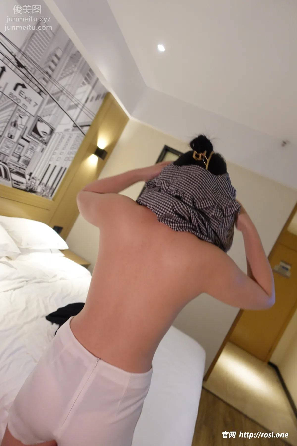 [ROSI写真]2023.02.09 NO.4084 page 22