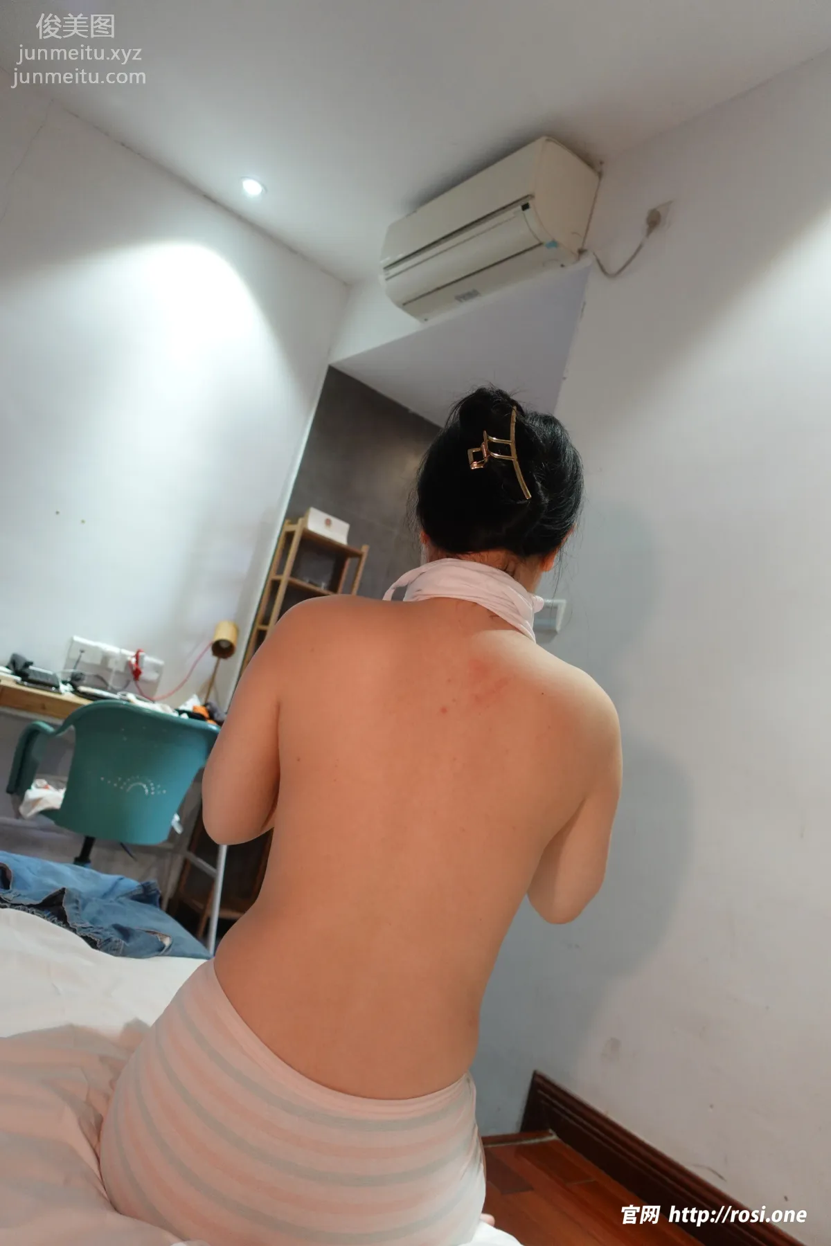 [ROSI写真]2023.02.14 NO.4089 page 9