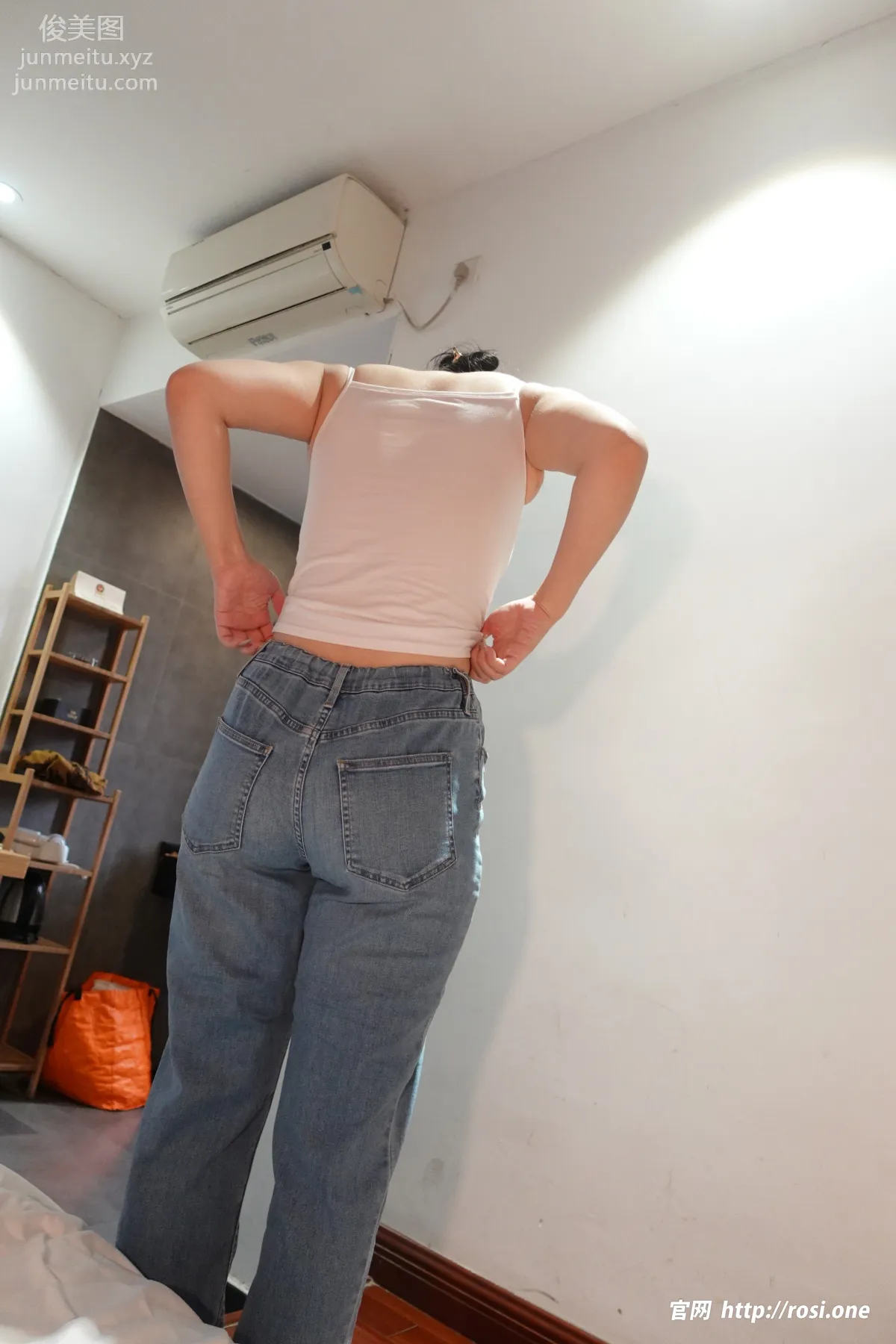 [ROSI写真]2023.02.14 NO.4089 page 200