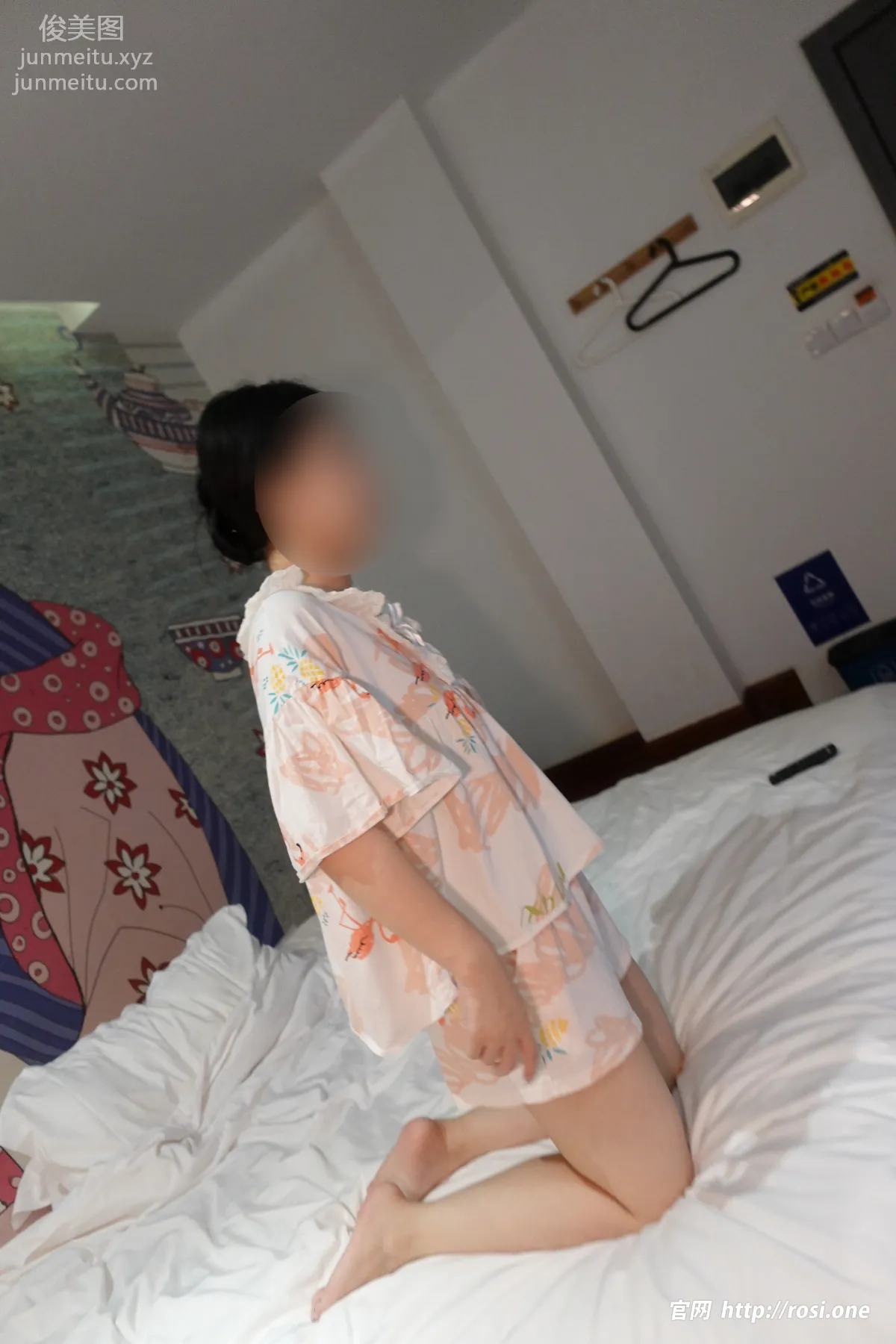 [ROSI写真]2023.02.18 NO.4093 page 2