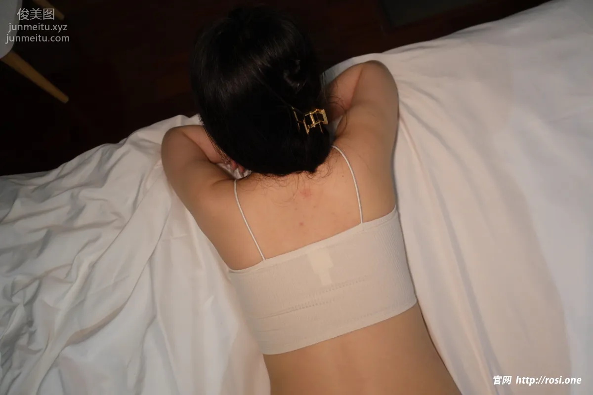 [ROSI写真]2023.02.20 NO.4095 page 50