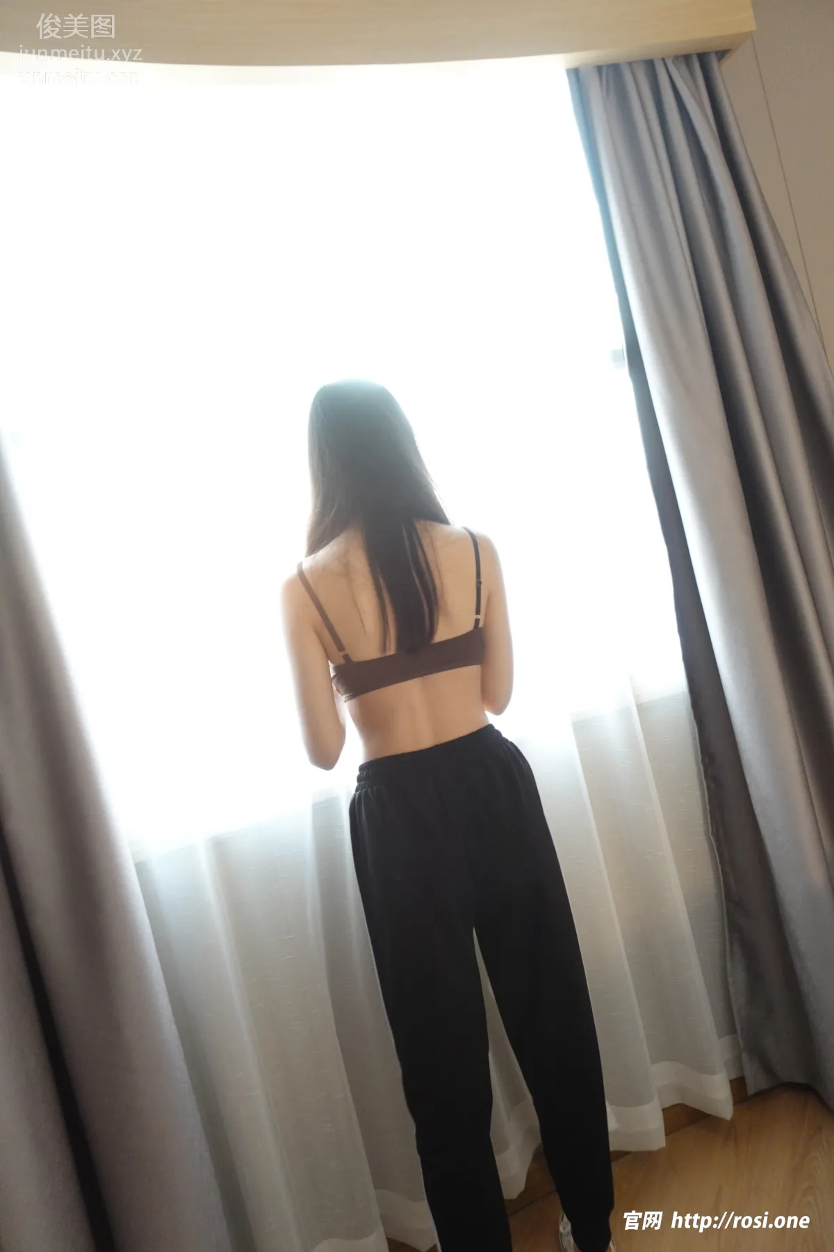 [ROSI写真]2023.03.20 NO.4123 page 137