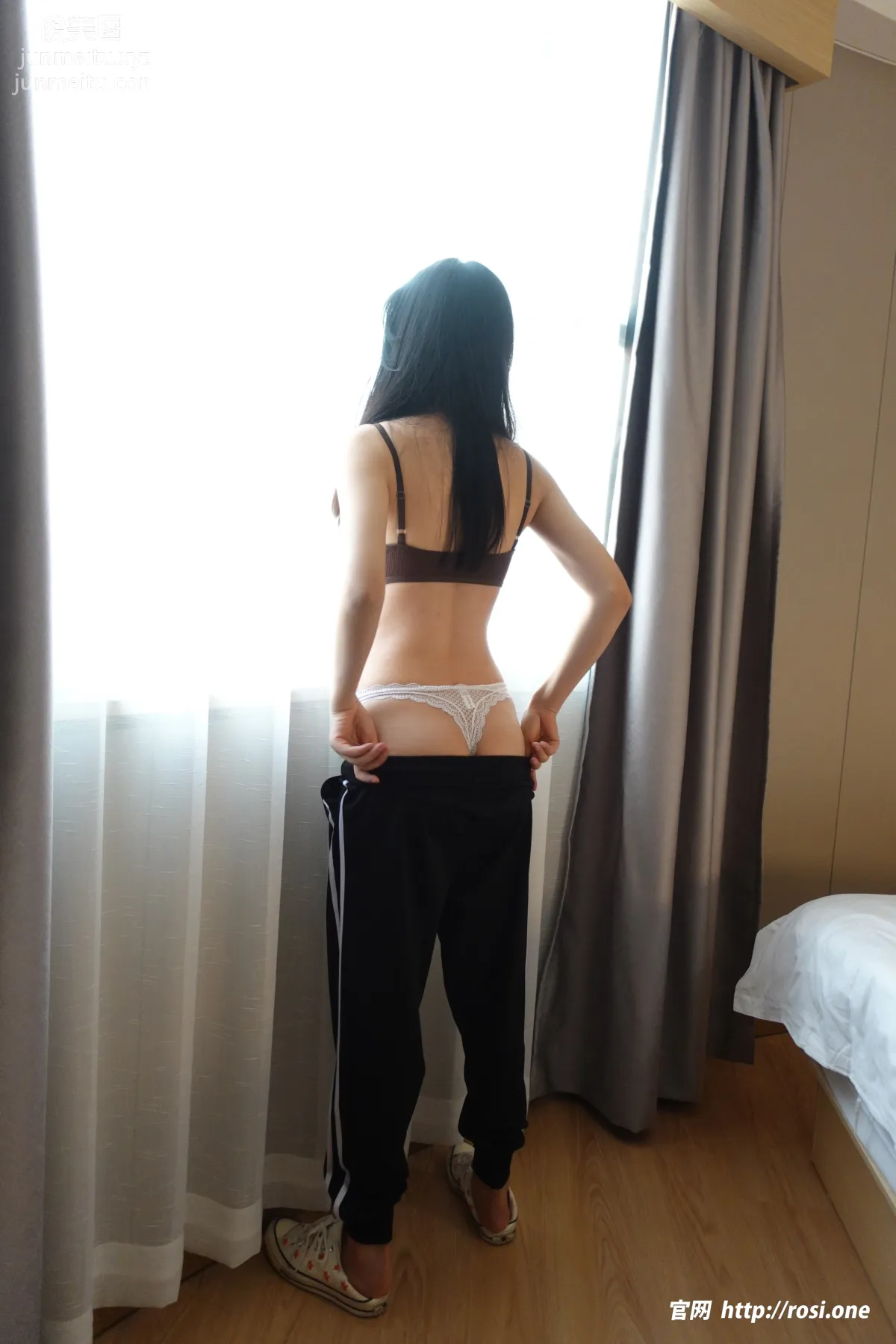 [ROSI写真]2023.03.20 NO.4123 page 154