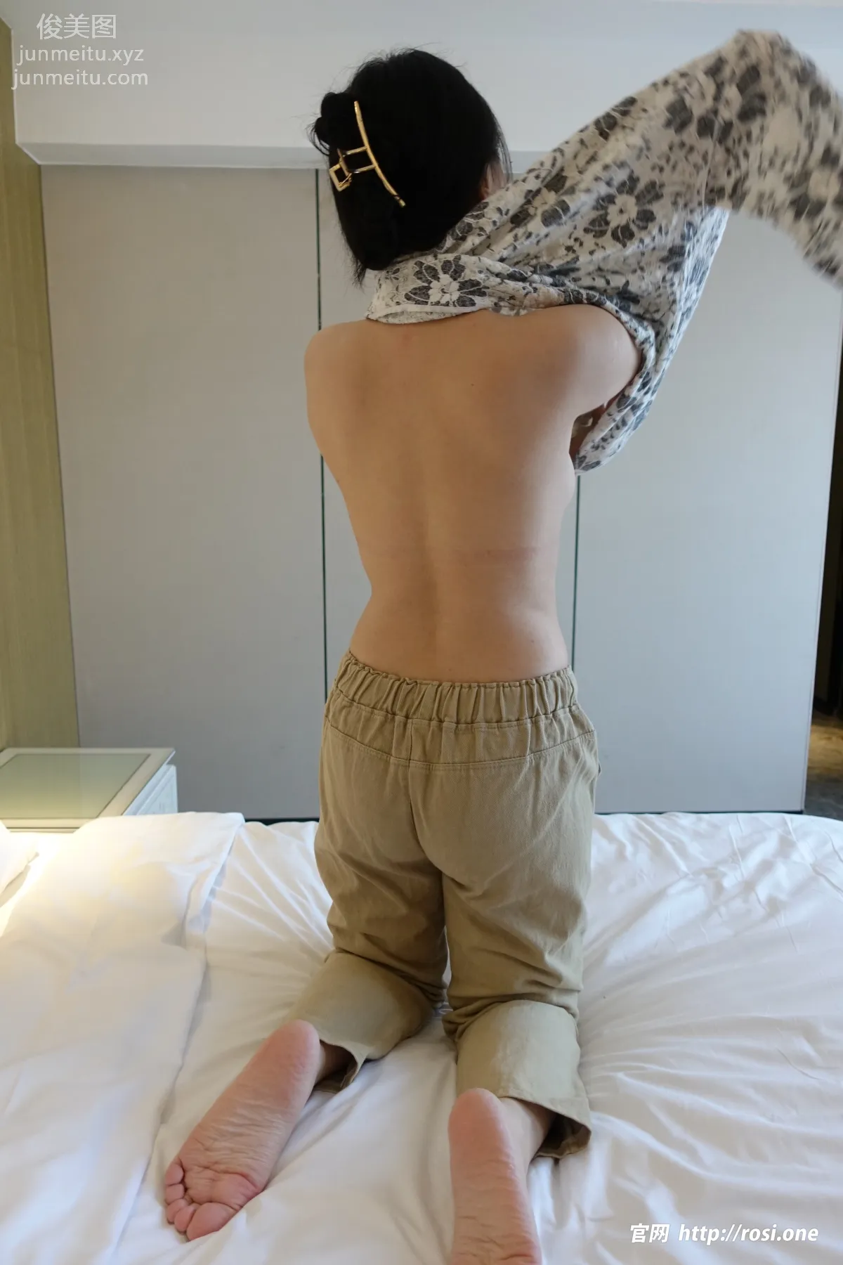 [ROSI写真]2023.04.10 NO.4144 page 4