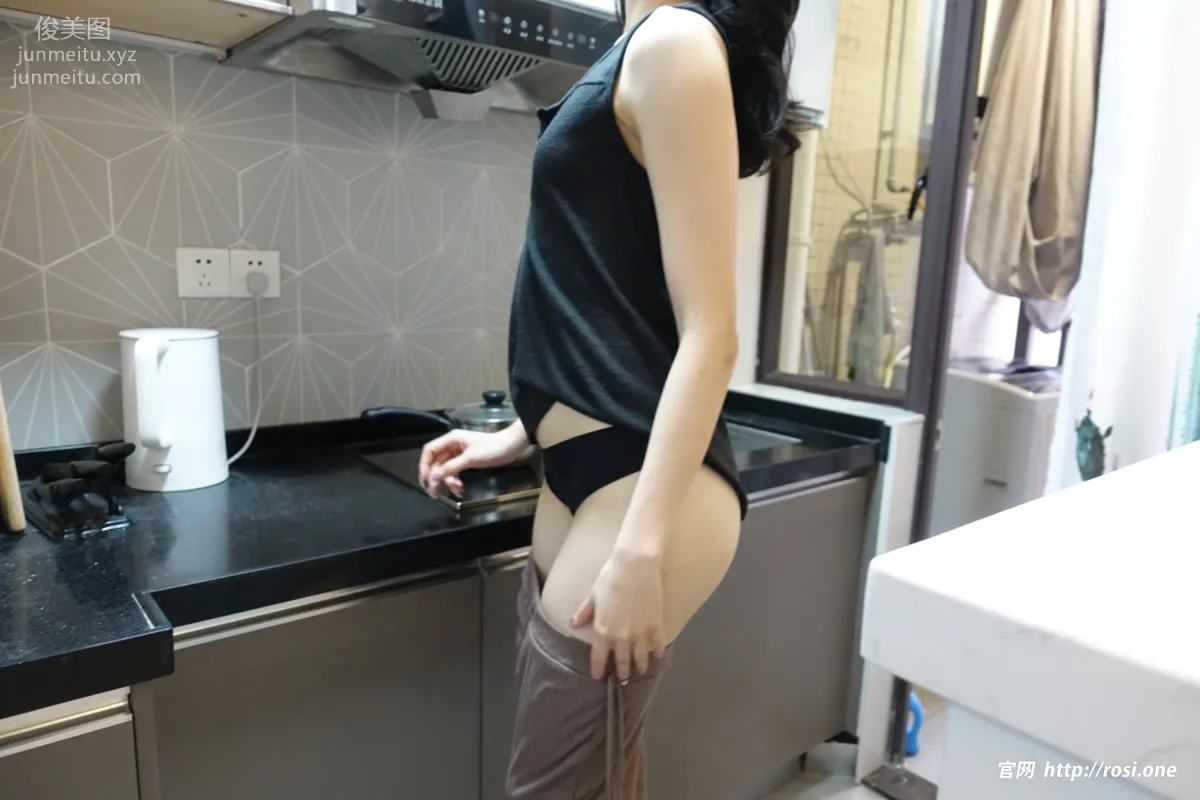 [ROSI写真]2023.07.21 NO.4246 page 52