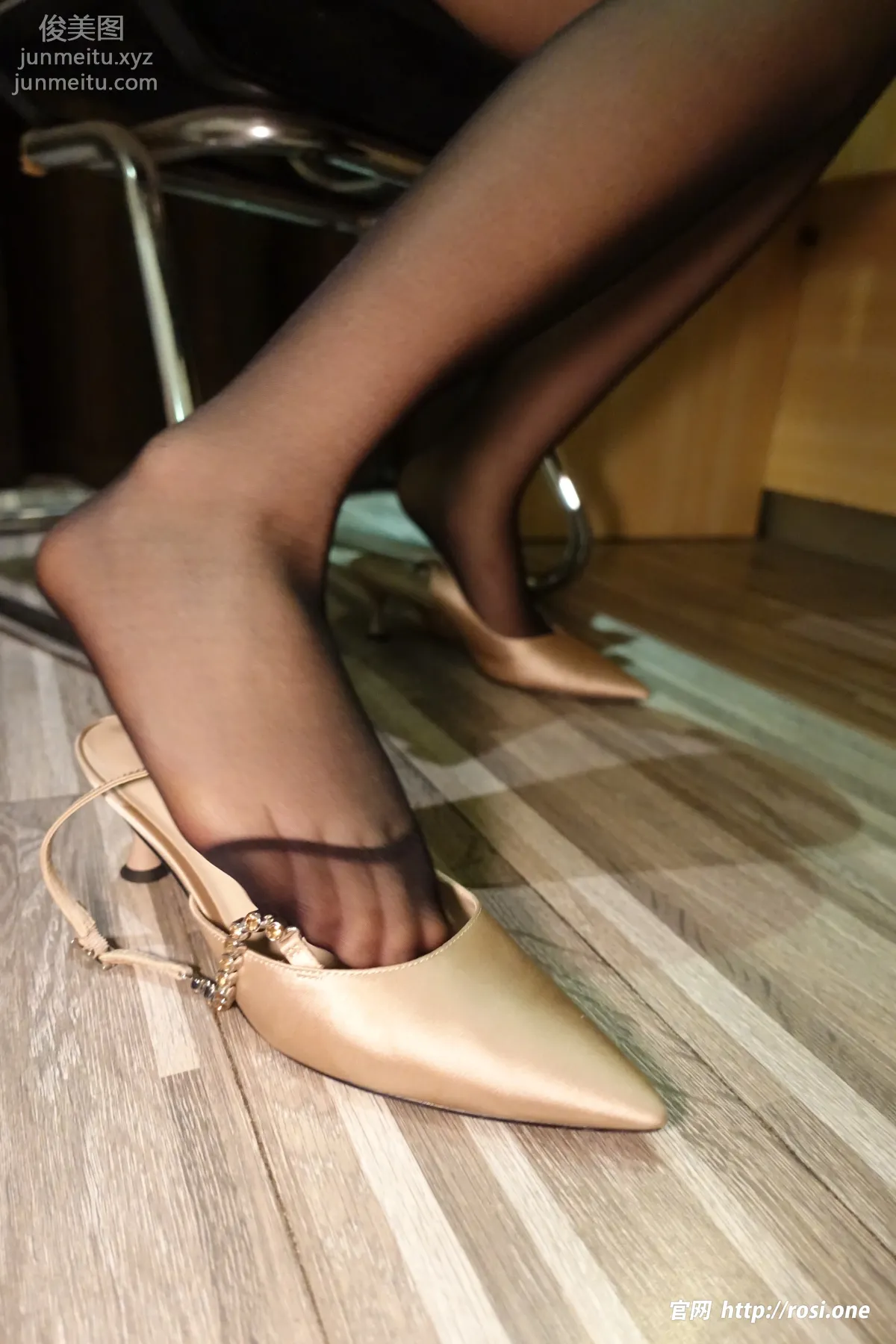 [ROSI写真]2023.08.22 NO.4278 page 10