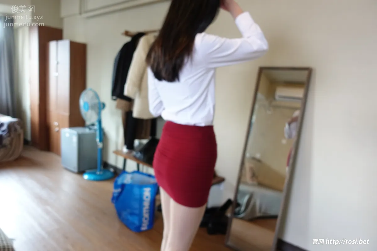 [ROSI写真]2023.10.04 NO.4321 page 3
