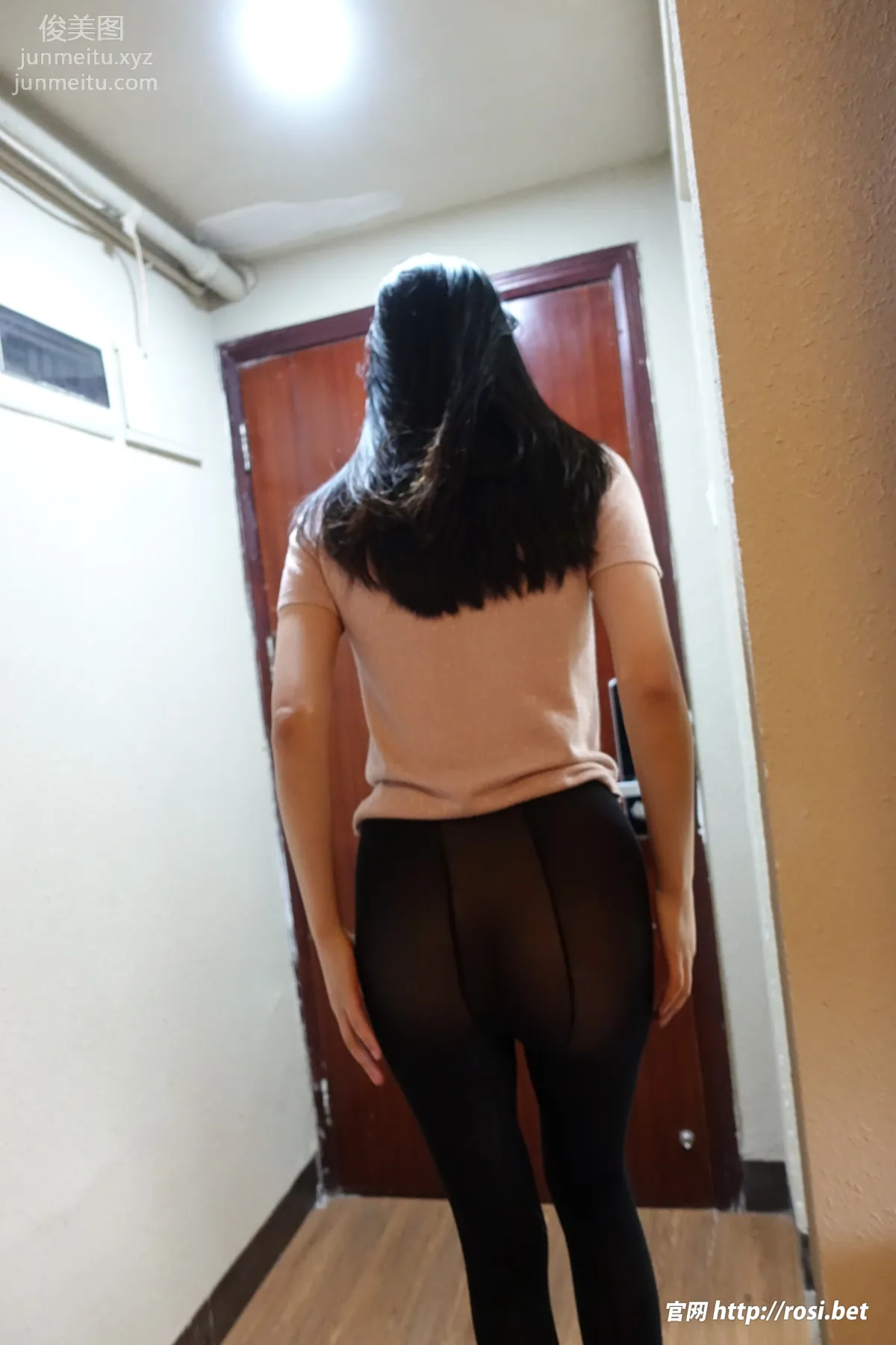 [ROSI写真]2023.10.30 NO.4347 page 4
