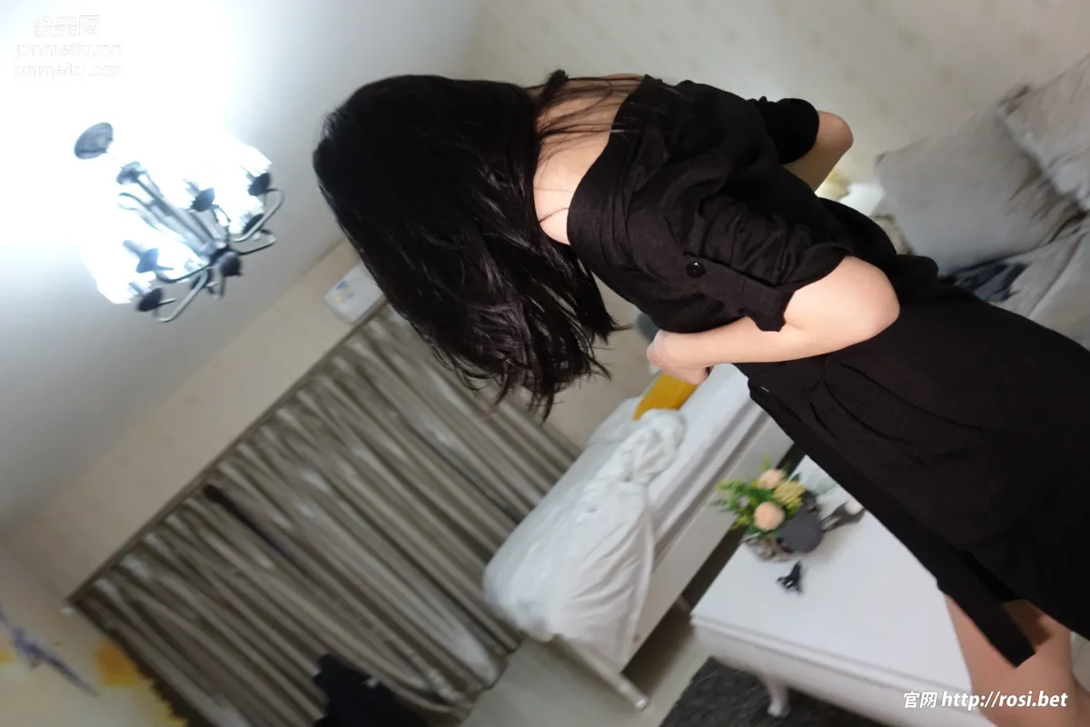 [ROSI写真]2023.11.23 NO.4371 page 30