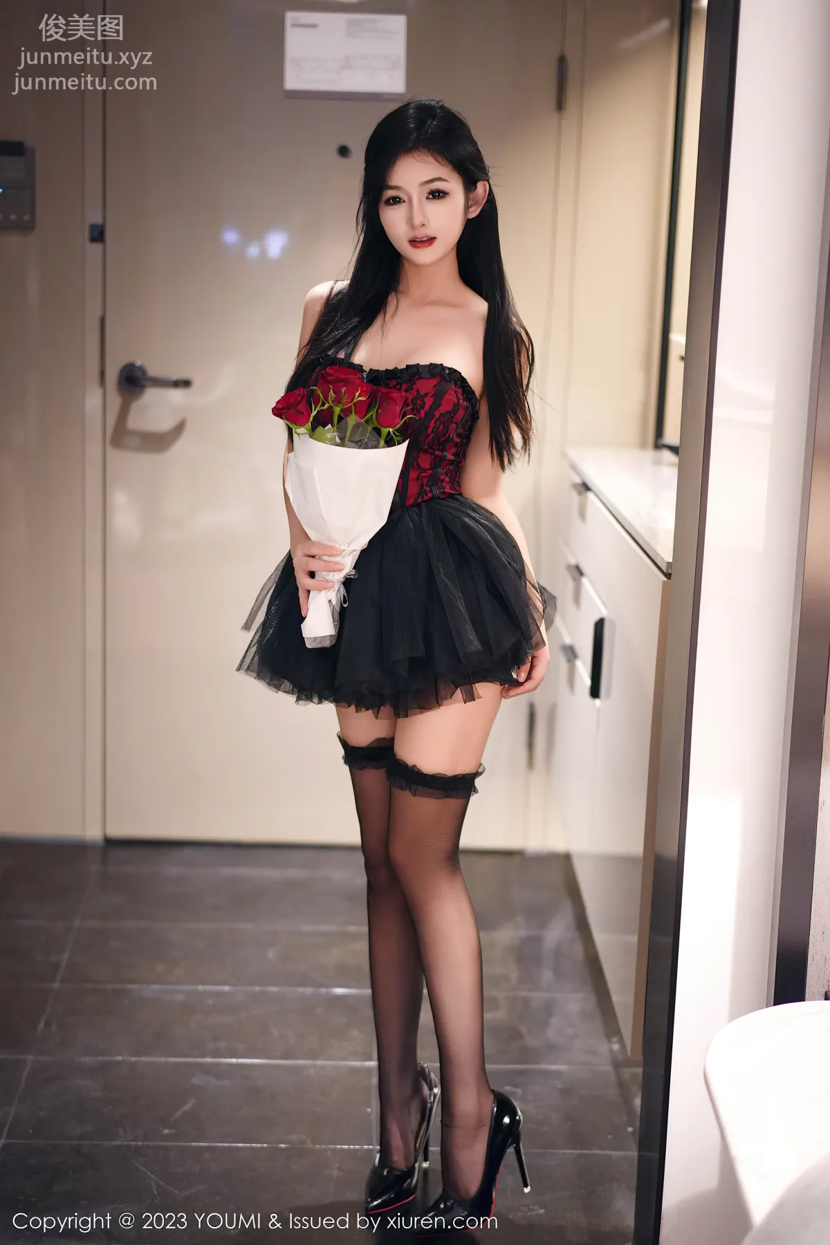 [YouMi尤蜜荟]2023.10.10 VOL.991 谭小灵 page 3