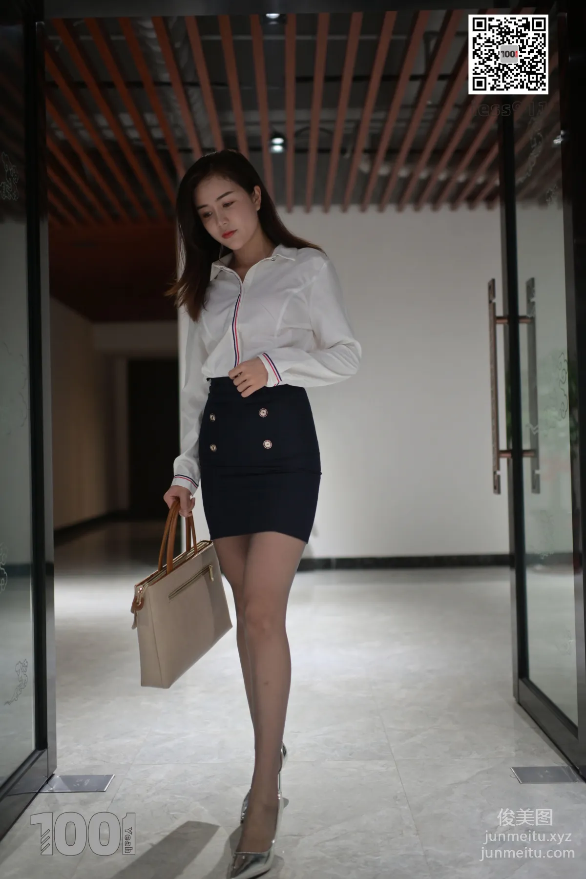 [IESS异思趣向] 一千零一夜 011《OL下班后去健身》[98P] page 13