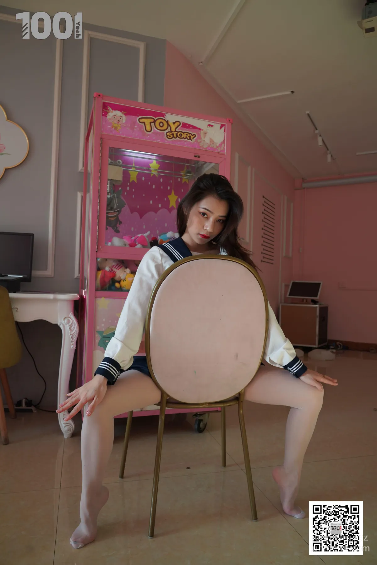 [IESS异思趣向] 一千零一夜 134 真真《逃课的JK少女4》[81P] page 12