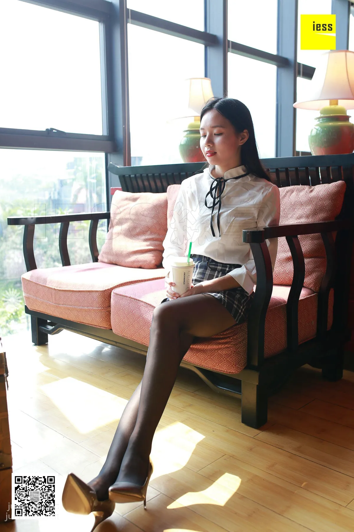 [IESS异思趣向] 2018.05.09 丝享家228：《黑丝也能甜美》木木 [96P] page 17