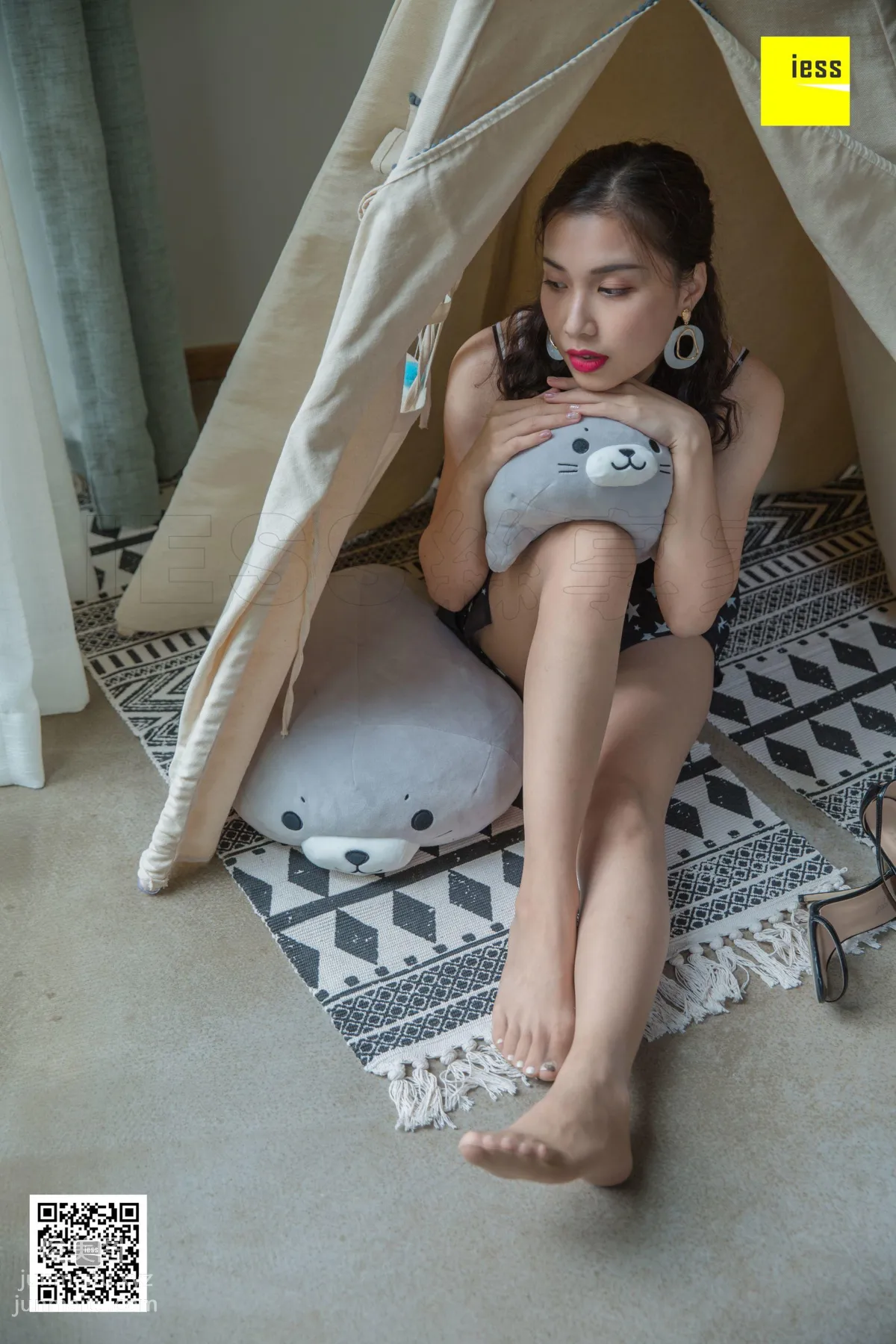 [IESS异思趣向] 2018.10.12 丝享家336：《辣妈复古系星星裙》辣妈（君君） [92P] page 61