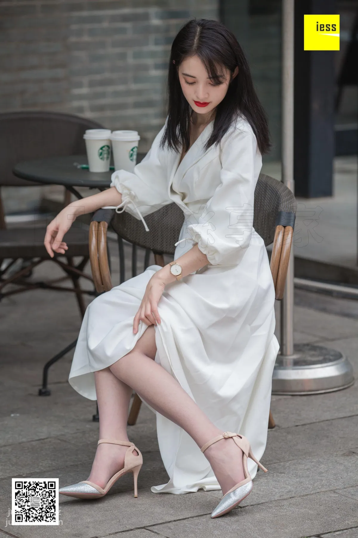 [IESS异思趣向] 2019.01.03 丝享家394：《烈焰红唇白长裙》姗姗 [84P] page 3