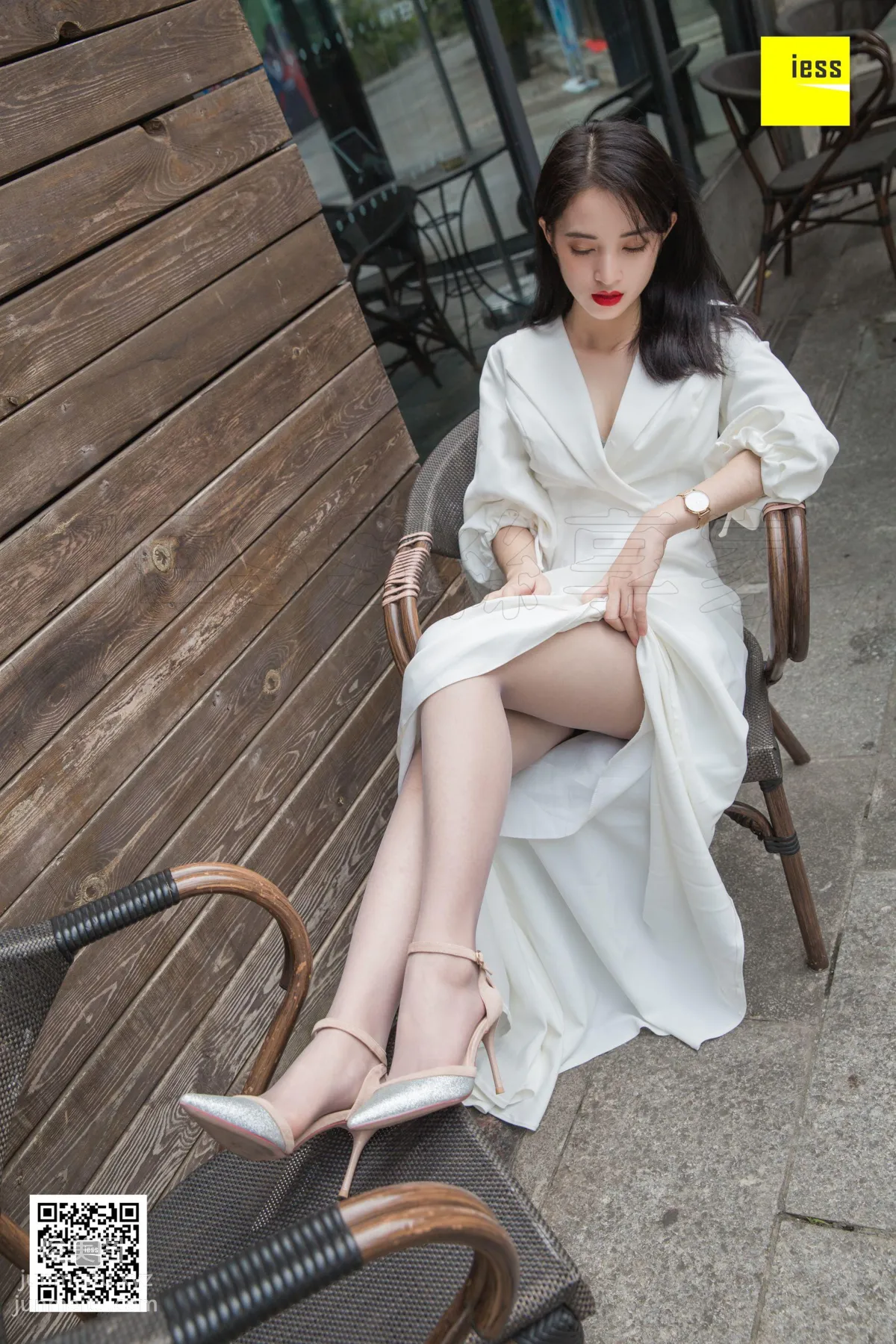 [IESS异思趣向] 2019.01.03 丝享家394：《烈焰红唇白长裙》姗姗 [84P] page 32