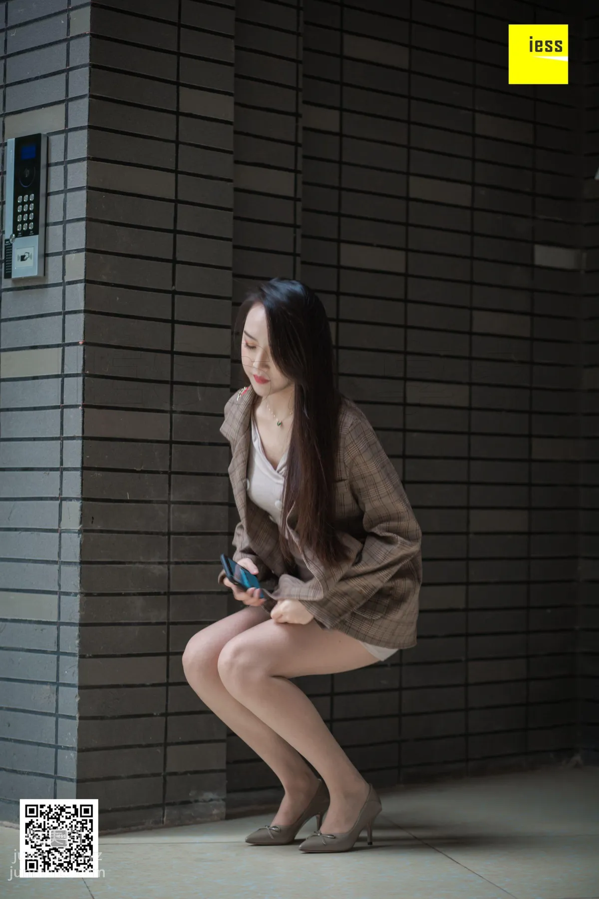 [IESS异思趣向] 2019.01.08 丝享家397：《小区楼下偶遇云芝》云芝 [90P] page 9