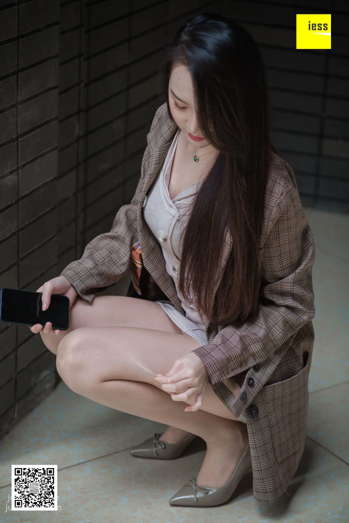 [IESS异思趣向] 2019.01.08 丝享家397：《小区楼下偶遇云芝》云芝 [90P] page 15