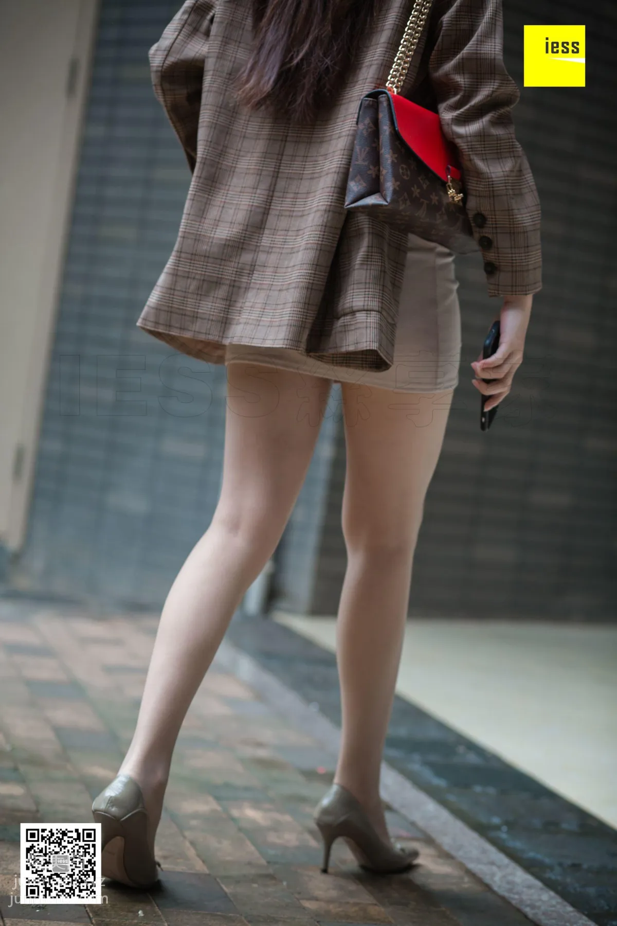 [IESS异思趣向] 2019.01.08 丝享家397：《小区楼下偶遇云芝》云芝 [90P] page 56