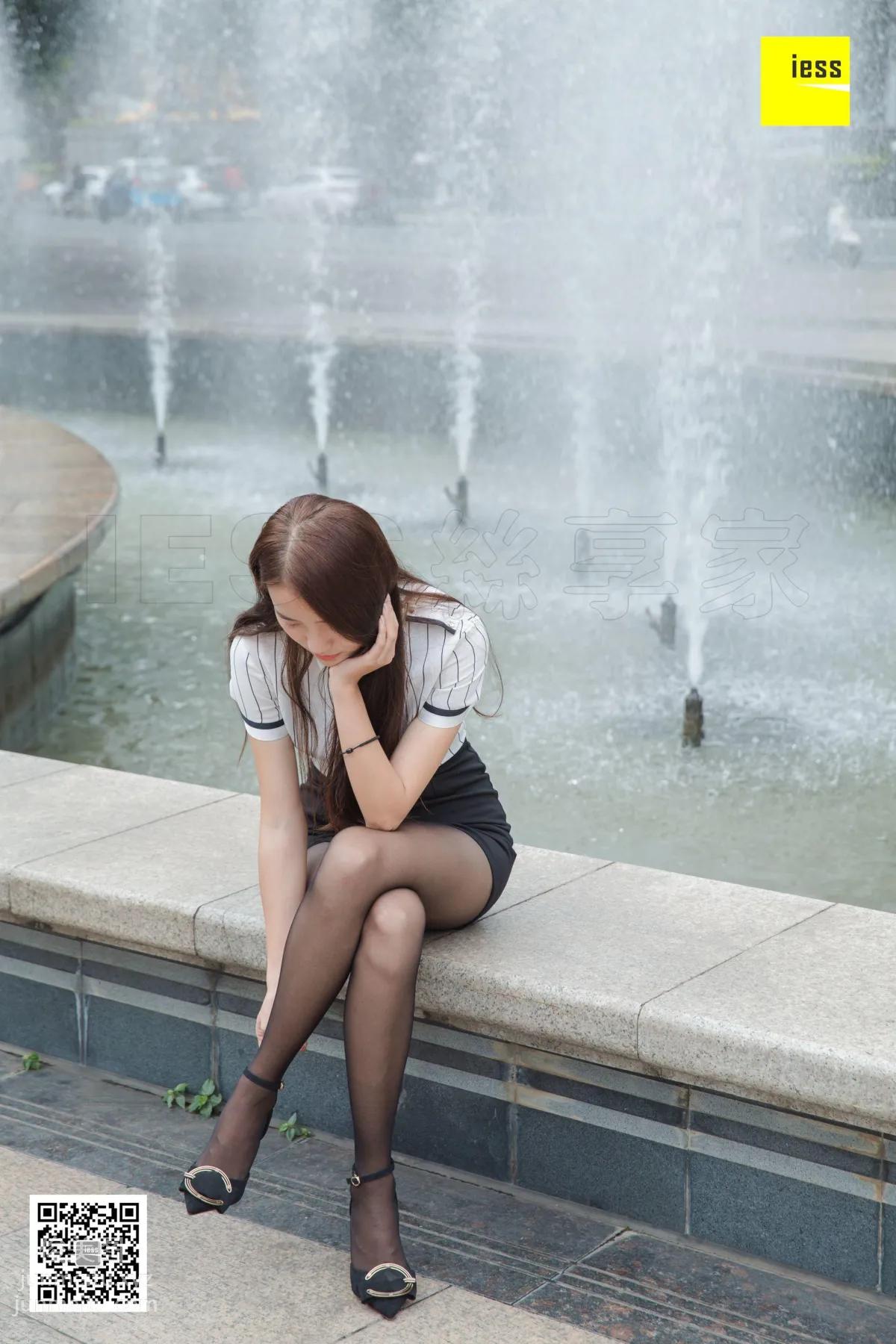 [IESS异思趣向] 2019.01.25 丝享家409：《坐在喷泉旁的婉萍》婉萍[95P] page 5