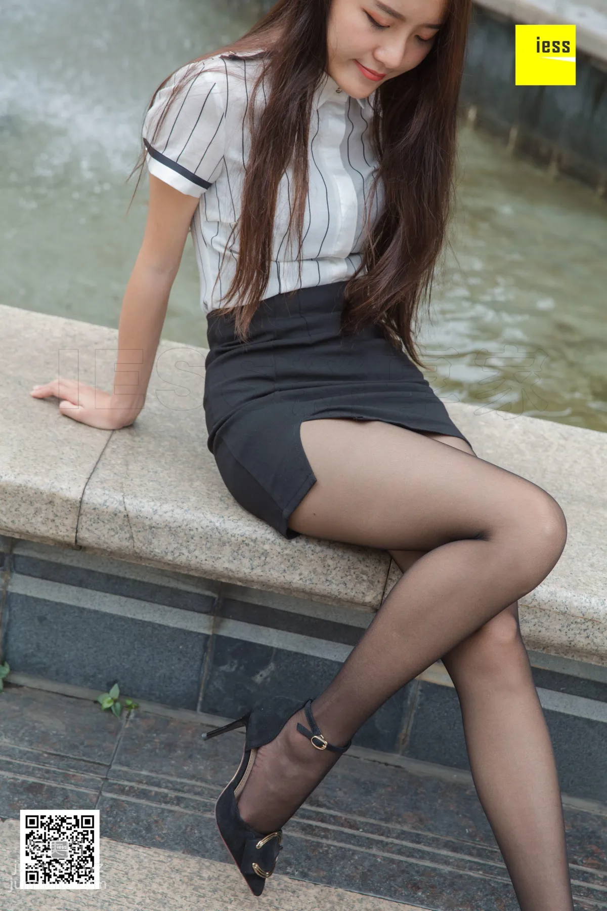 [IESS异思趣向] 2019.01.25 丝享家409：《坐在喷泉旁的婉萍》婉萍[95P] page 8