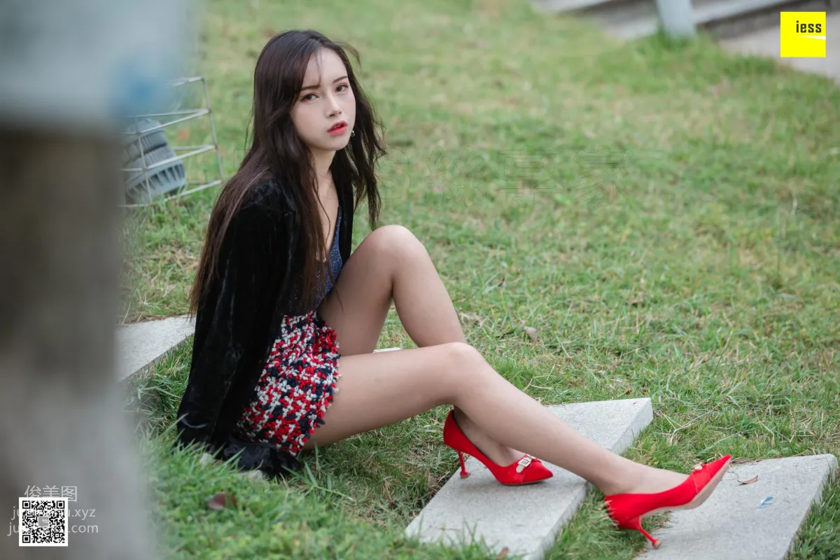 [IESS异思趣向] 2019.02.18 丝享家424：《花丛中的小羽》小羽[82P] page 65