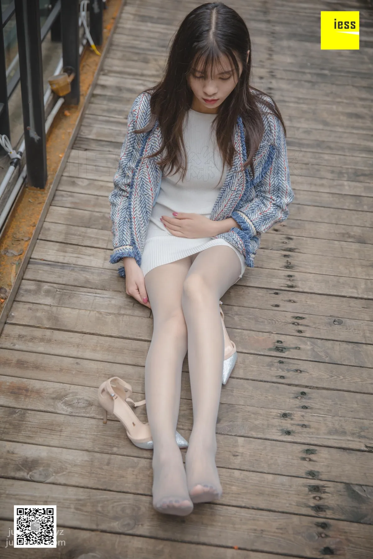 [IESS异思趣向] 2019.03.05 丝享家435：《七七小香风街拍》七七[90P] page 31
