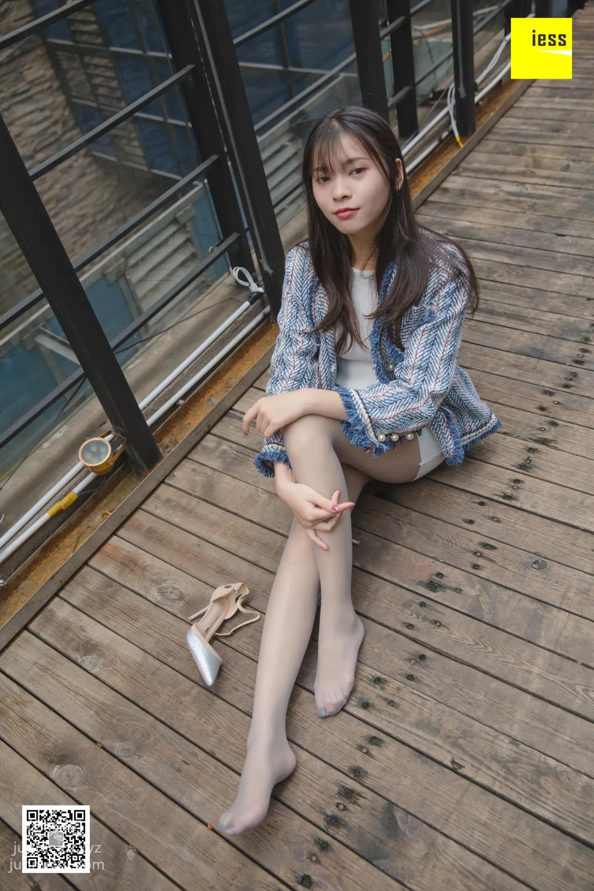 [IESS异思趣向] 2019.03.05 丝享家435：《七七小香风街拍》七七[90P] page 43