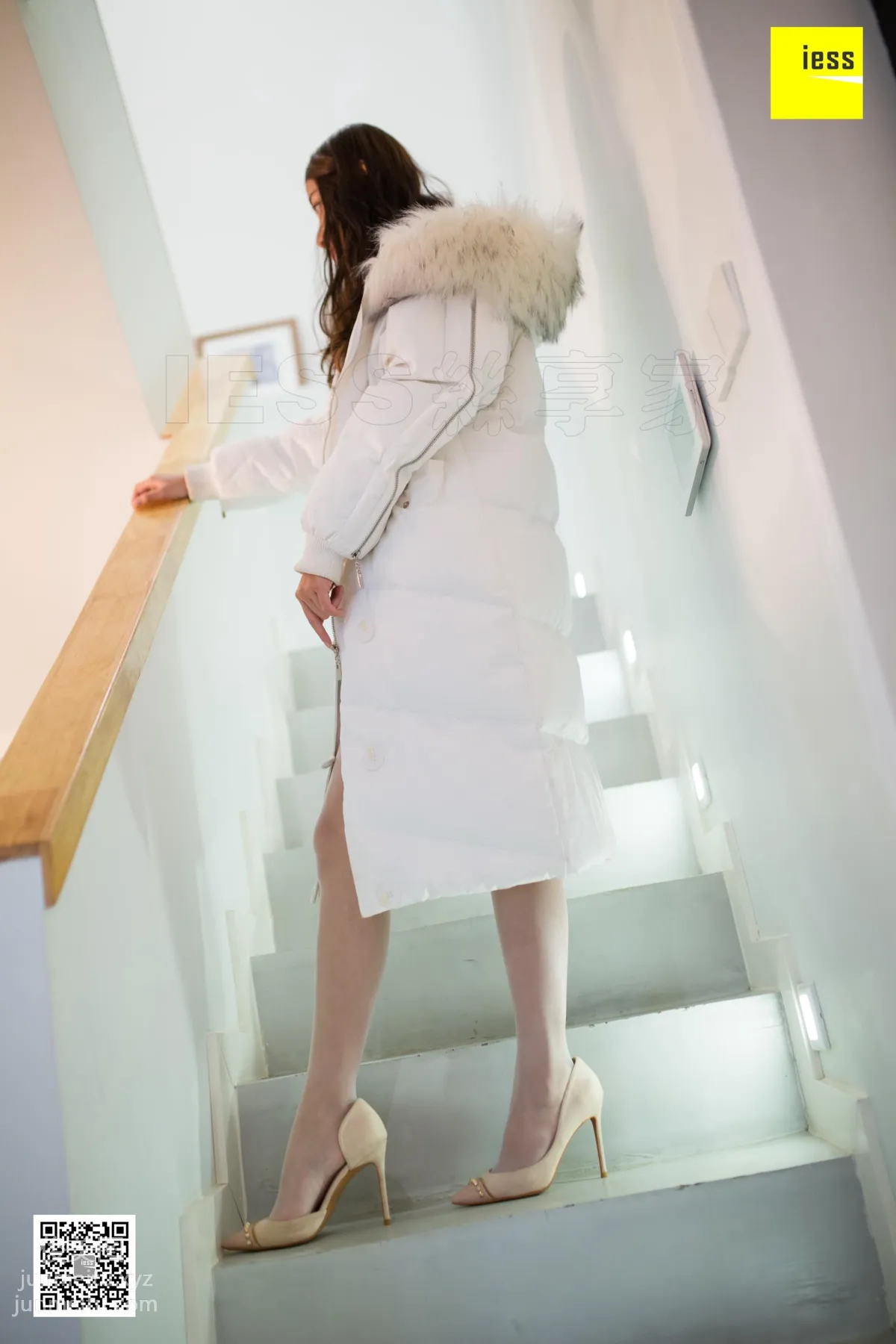 [IESS异思趣向] 2019.03.13 丝享家440：《婉萍白色羽绒服》婉萍[90P] page 31