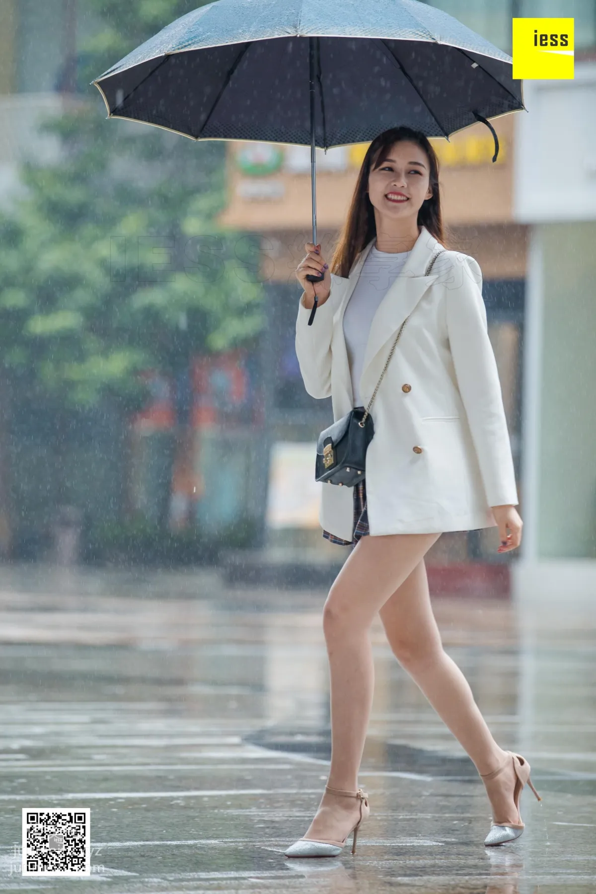 [IESS异思趣向] 2019.03.17 丝享家443：《九妹雨中漫步》九妹[90P] page 57