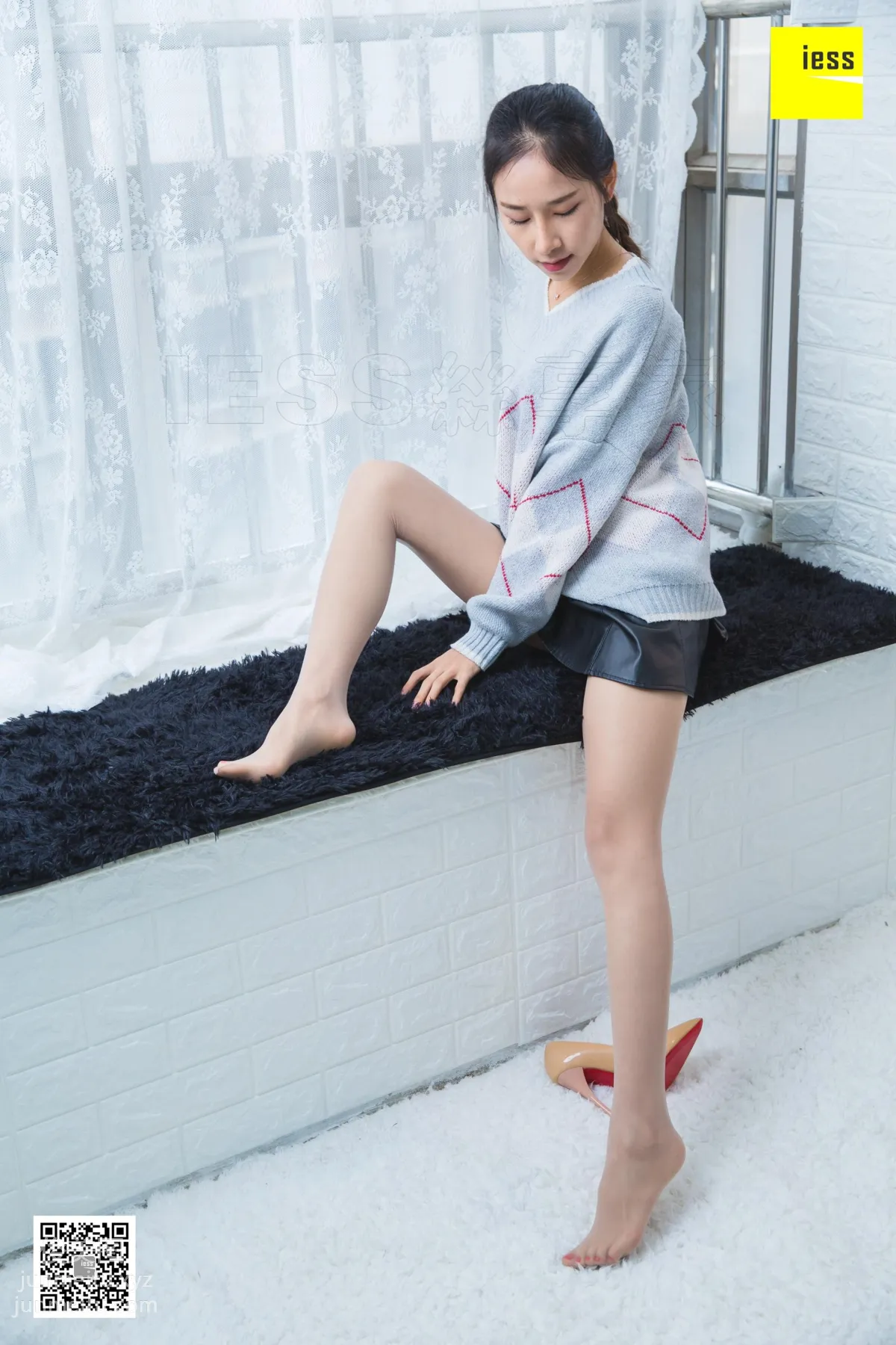 [IESS异思趣向] 2019.03.25 丝享家448：《窗台发呆的美子》美子[96P] page 34