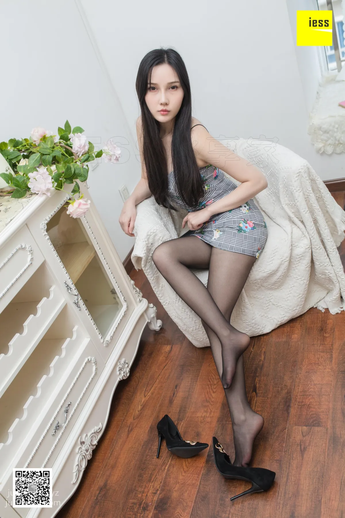 [IESS异思趣向] 2019.03.27 丝享家450：《小女人文欣》文欣[90P] page 31