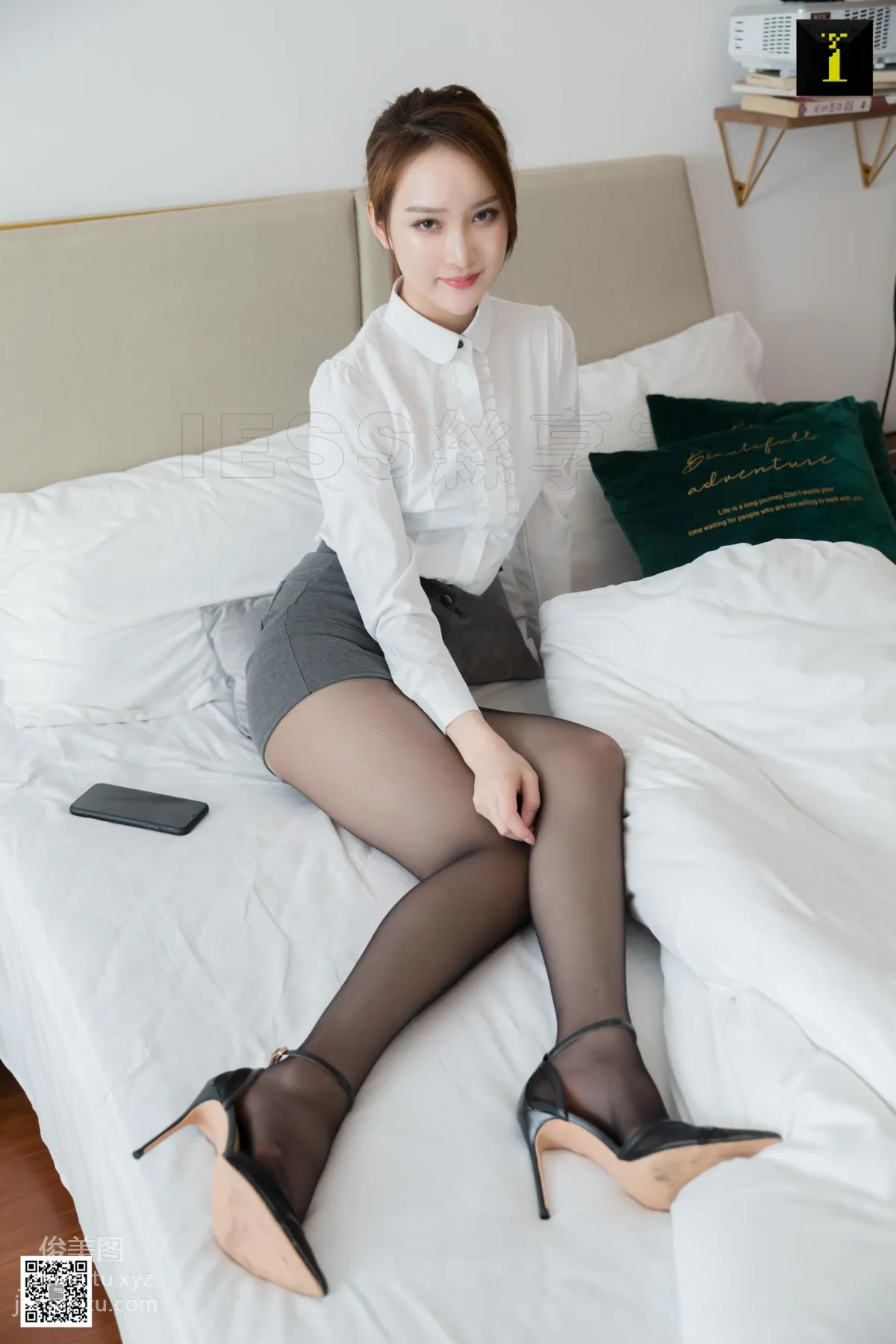 [IESS异思趣向]2019.05.14 丝享家484：云芝 - 正在通话的女上司 page 44